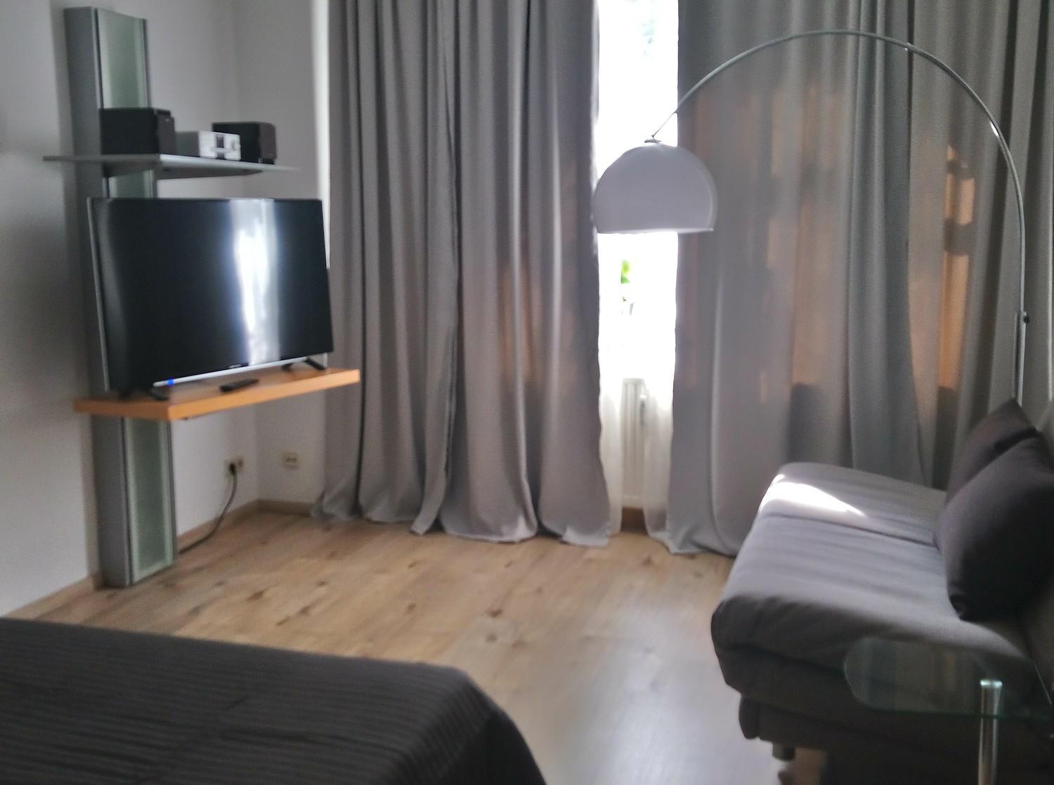 Gemuetliche Ferienwohnung Im Erdgeschoss- Jenaer Strasse Erfurt Exterior foto